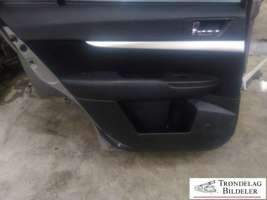 Dør venstre bak til Subaru Outback 2009-2014 (Type IV)  (60409AJ1109P|)
