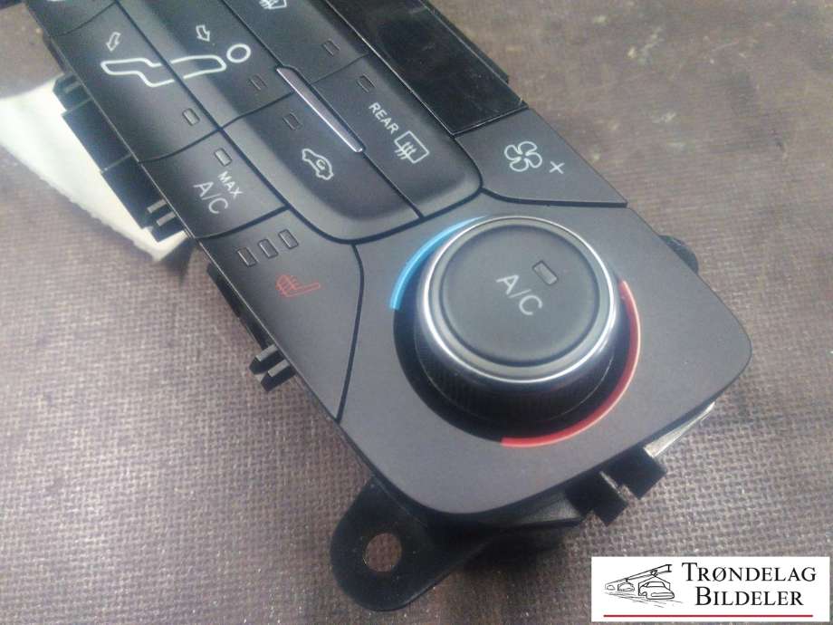 Varmeapparat betjening til Ford Focus 2014-2018 (Type III, Fase 2)  (FORD|F1FET-18C612-DH|WX0V057830|)