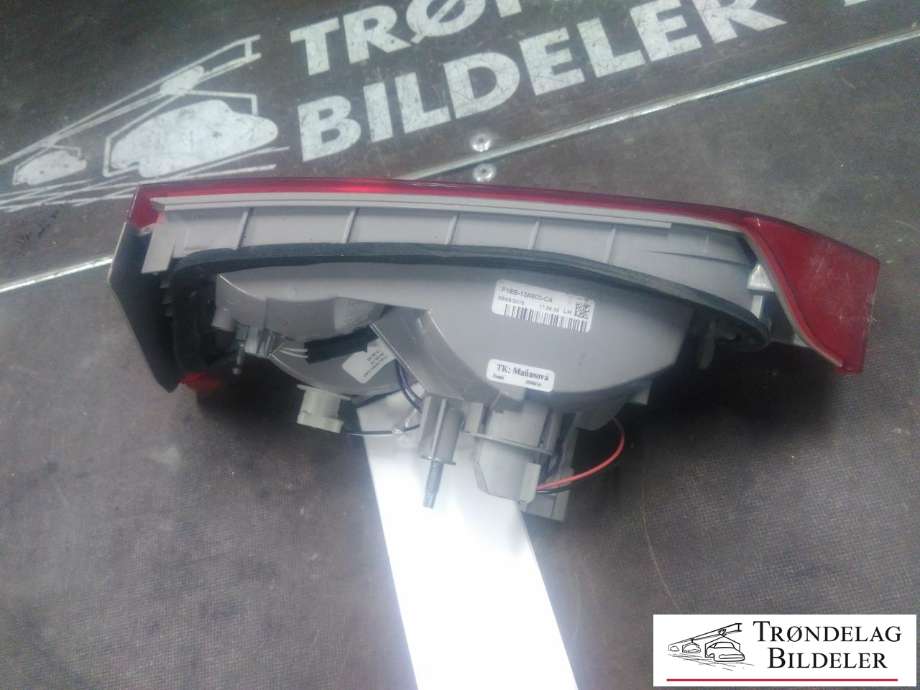 Baklykt venstre indre til Ford Focus 2014-2018 (Type III, Fase 2) (F1EB-13A603-CA|)