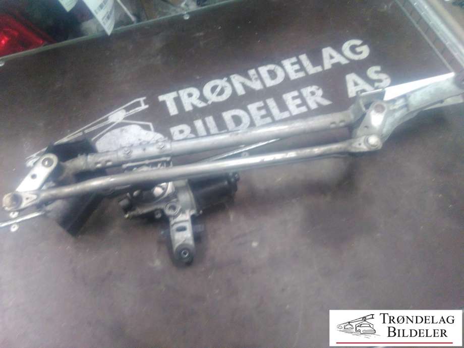 Viskermotor frontrute komplett m/overføring til Subaru Outback 2009-2014 (Type IV)  (86510-AJ010|)