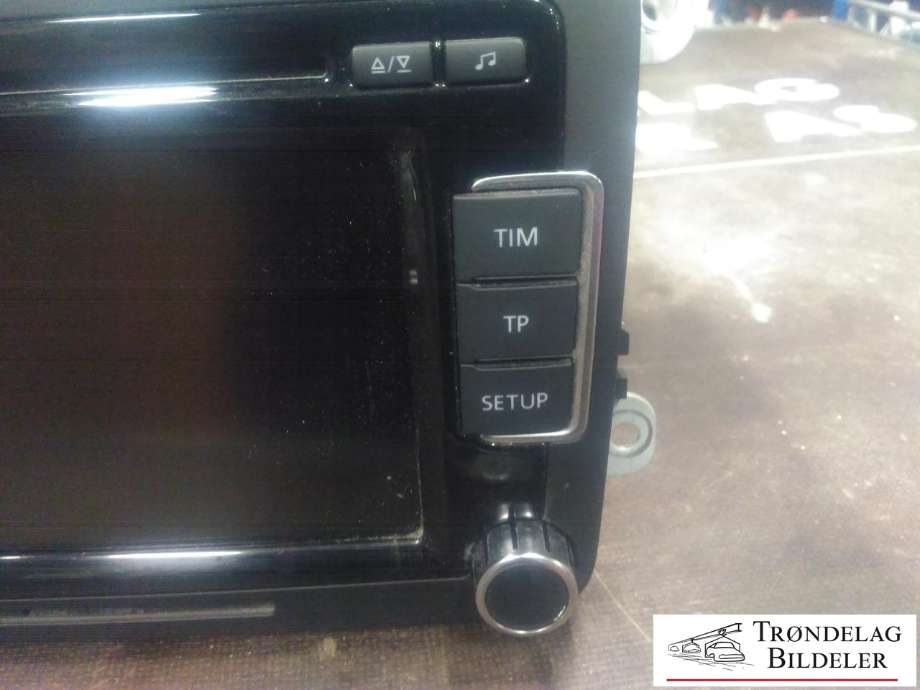 Bilstereo til VW Passat 2011-2015 (B7) (B7) (3C8035190|8 647 231 360|)