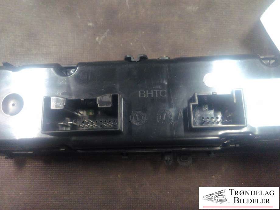 Varmeapparat betjening til Audi A4, Allroad 2016-->> (Type II) (B9) (B9) (8W0 820 043 Q|5HB 013 250-39|)