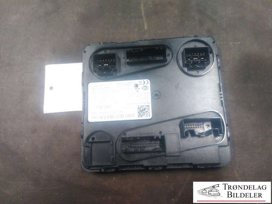 Styreenhet comfort (BCM) til Audi A4, Allroad 2016-->> (Type II) (B9) (B9) (8W0 907 064 EA|8W0 907 064 DA|5DK 011 079-05)