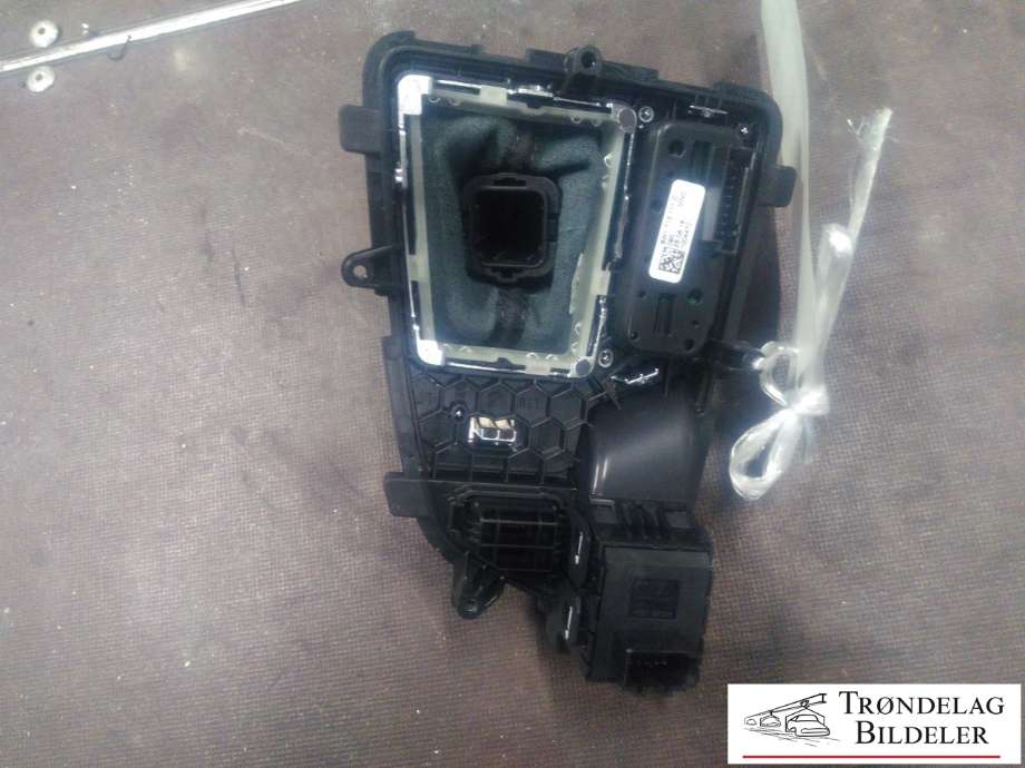 Girstang/girvelger automat til Audi A4, Allroad 2016-->> (Type II) (B9) (B9) (8W1 713 111 C|)