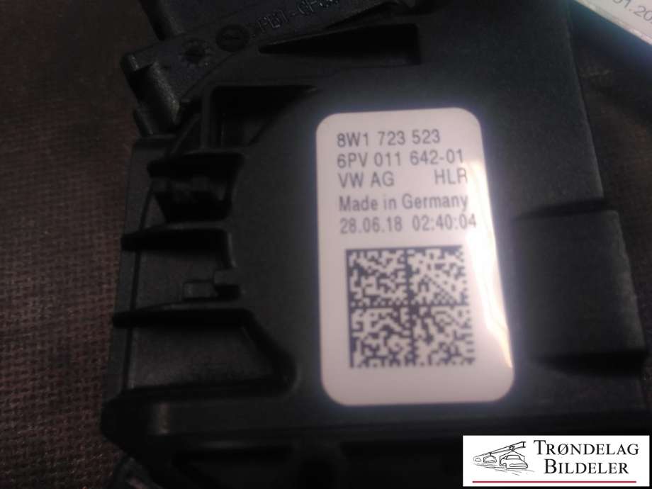 Pedal gass til Audi A4, Allroad 2016-->> (Type II) (B9) (B9) (VW AG|8W1 723 523|6PV 011 642-01|)