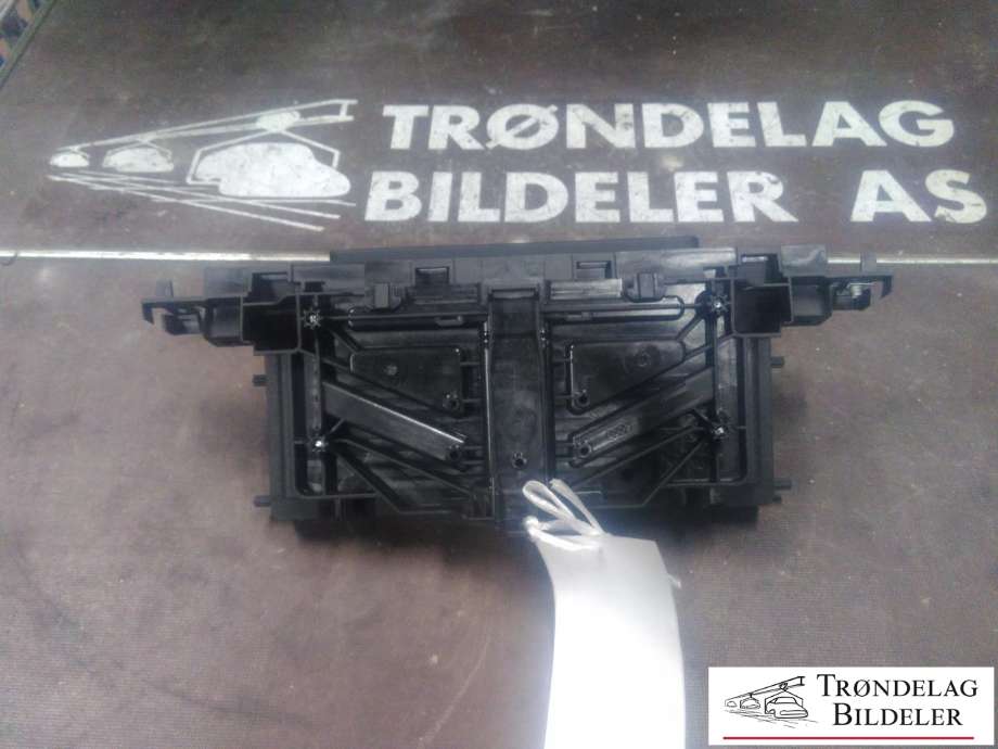 Bilstereo navigasjon skjerm til Audi A4, Allroad 2016-->> (Type II) (B9) (B9) (8W1919604|)