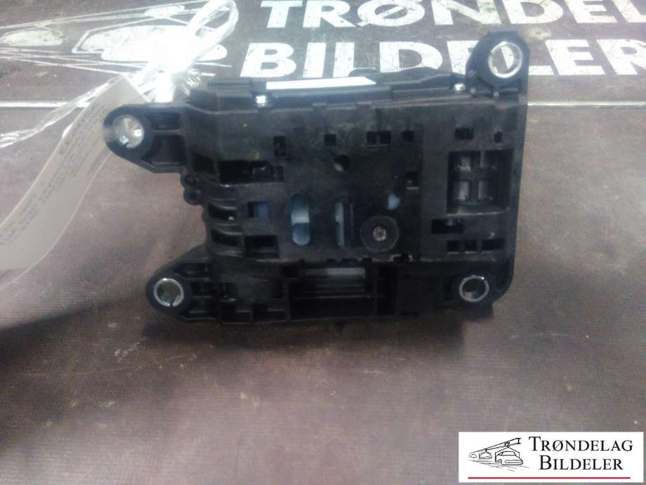 Girstang/girvelger automat til Audi A4, Allroad 2016-->> (Type II) (B9) (B9) (8W1713041G|8W1713041J|)