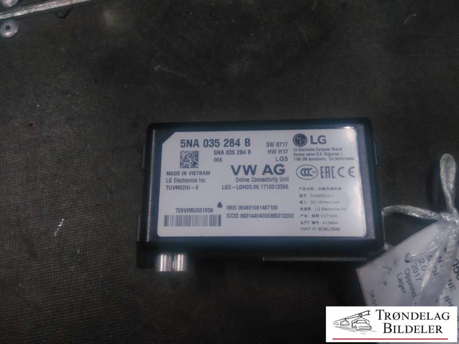 Antenne til Škoda Superb, 2015-->> (Type III)  (VW AG|5NA 035 284 B)