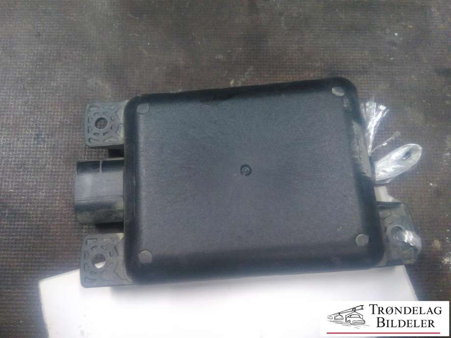 Sensor blindsone til Škoda Superb 2015-->> (Type III)  (VW AG|5Q0 896 686C|6PV 011 719-03|)