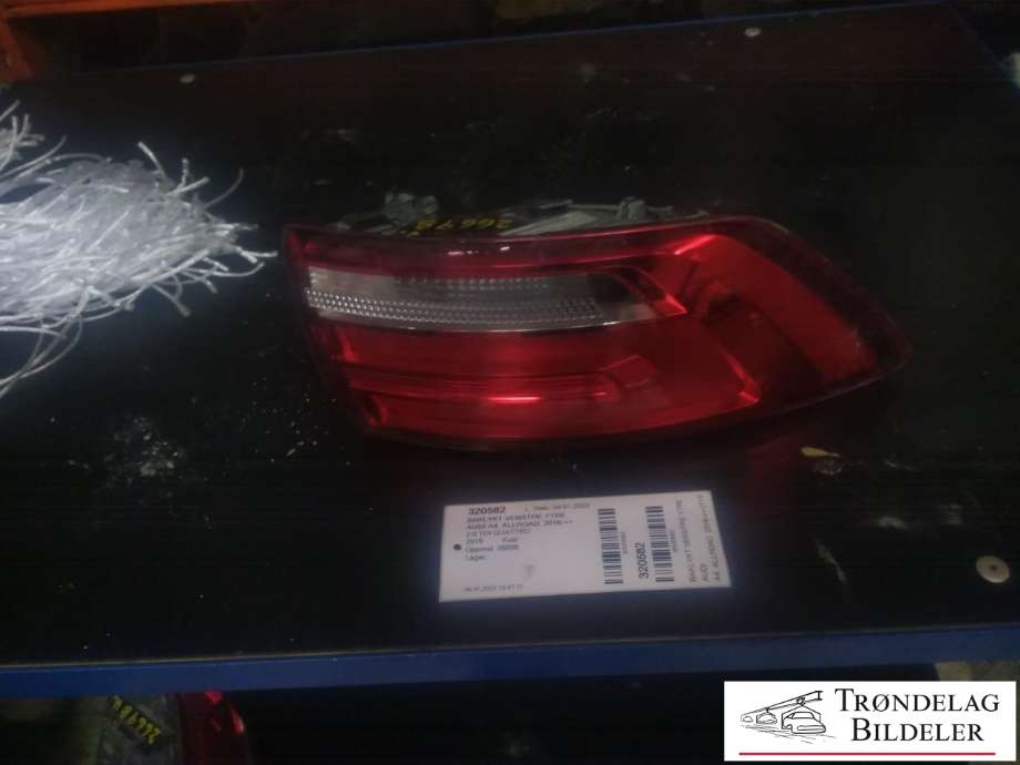 Baklykt venstre ytre til Audi A4, Allroad, 2016-->> (Type II) (B9) (B9) (8W9 945 069)