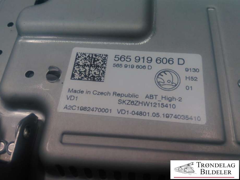 Bilstereo navigasjon skjerm til Škoda Kodiaq 2017-->> (565 919 606 D|)