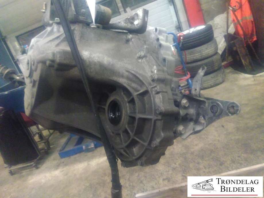 Girkasse manuell 6-trinn til Toyota Avensis 2009-2015 (Type III, Fase 1)  (30300-20A20|)