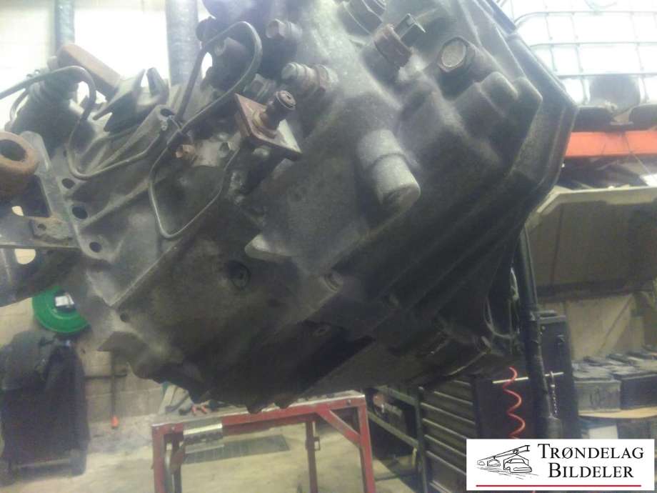 Girkasse manuell 6-trinn til Toyota Avensis 2009-2015 (Type III, Fase 1)  (30300-20A20|)