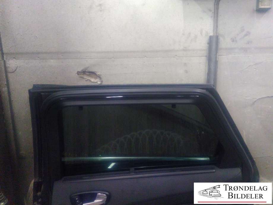 Dør høyre bak til Ford Mondeo 2007-2010 (Type IV, Fase 1)  (1582403|P7S71-N24630-AC|)