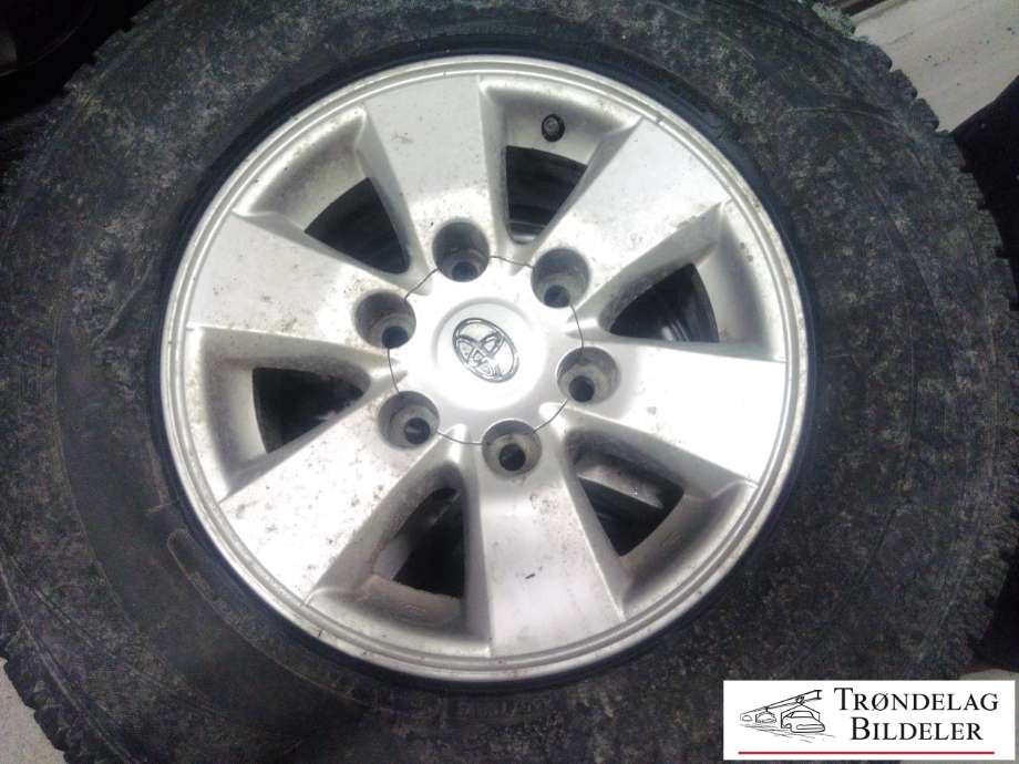 Hjulsett aluminium vinter til Toyota Hilux, 2012-2016  (COOPER|235/75R15 6X139.7 7JX15 ET30 CB106.1MM)