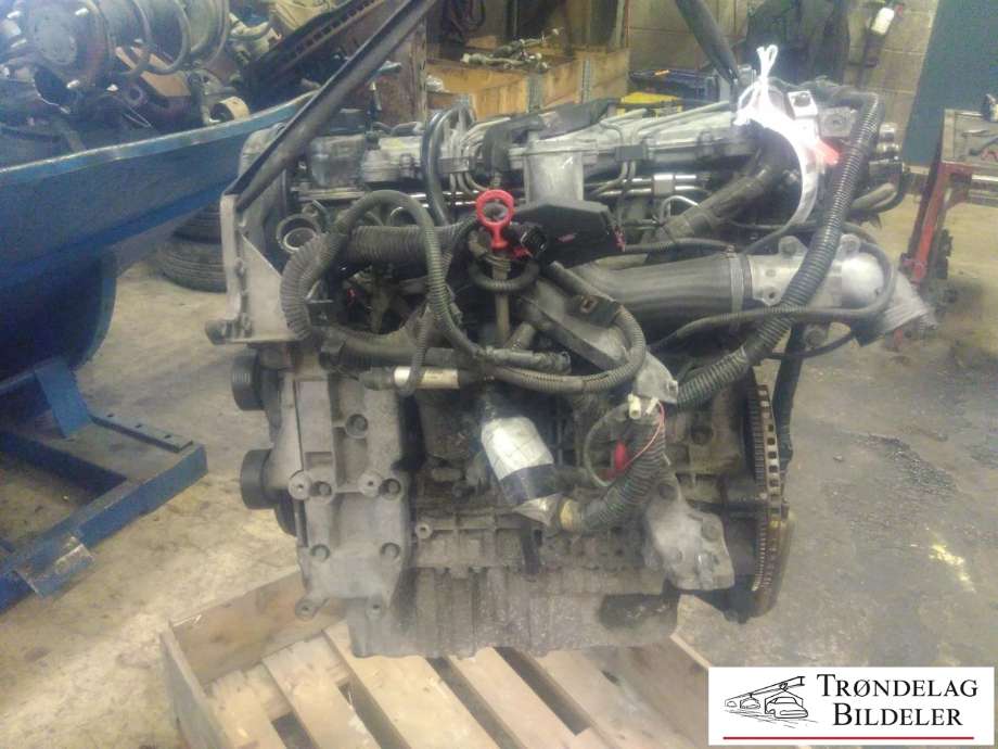 Motor diesel til Volvo XC90, 2002-2006 (Type I, Fase 1) (8251492|6900630|6900632|6900665|6900679|6900891|6900976|6900978|6900980|6901044|6901052|6901056)