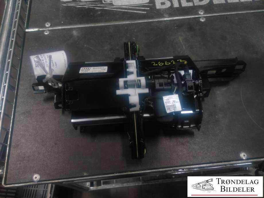Bilstereo navigasjon skjerm til Audi A6, Allroad 2012-2014 (Type III, Fase 1) (C7) (C7) (BROSE|4G1 919 601 N|917911-110|)