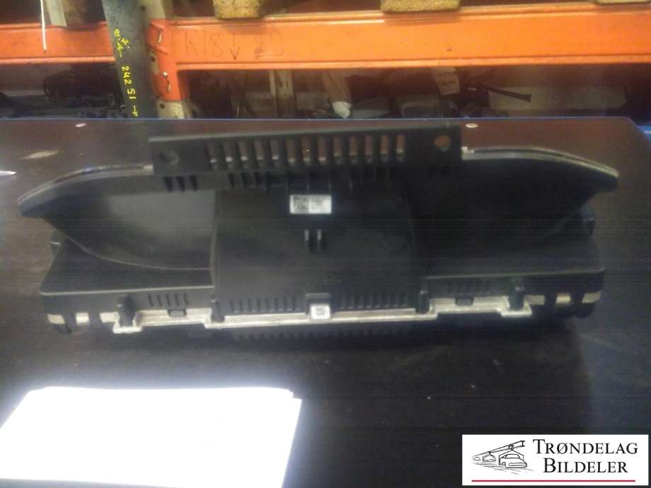 Instrumentpanel til Volvo V90 / V90 CC / S90 2016-->> (VOLVO|31687123 AA|)