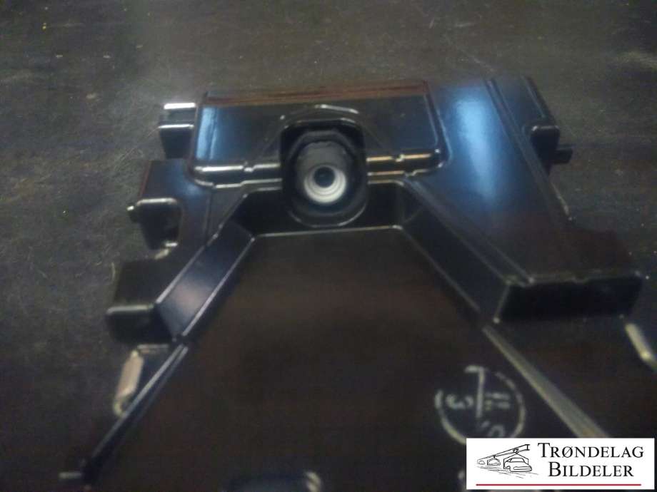 Parkeringskamera foran til Toyota RAV4 2016-2019 (Type IV, Fase 2)  (TOYOTA|86460-42010|036500-7510|)