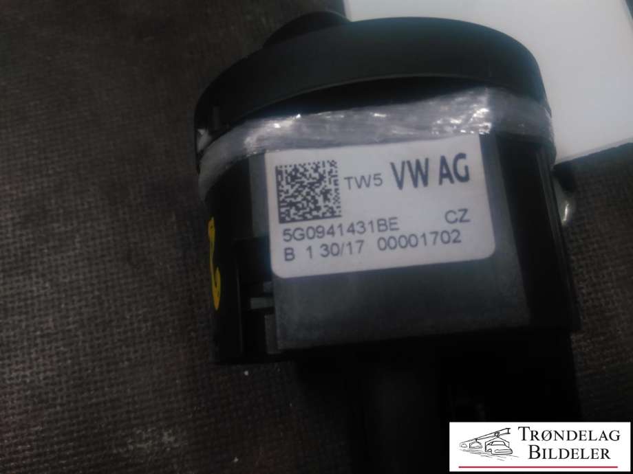 Bryter lys til VW Golf Sportsvan 2014-2018 (VW AG|5G0 941 431 BE|)