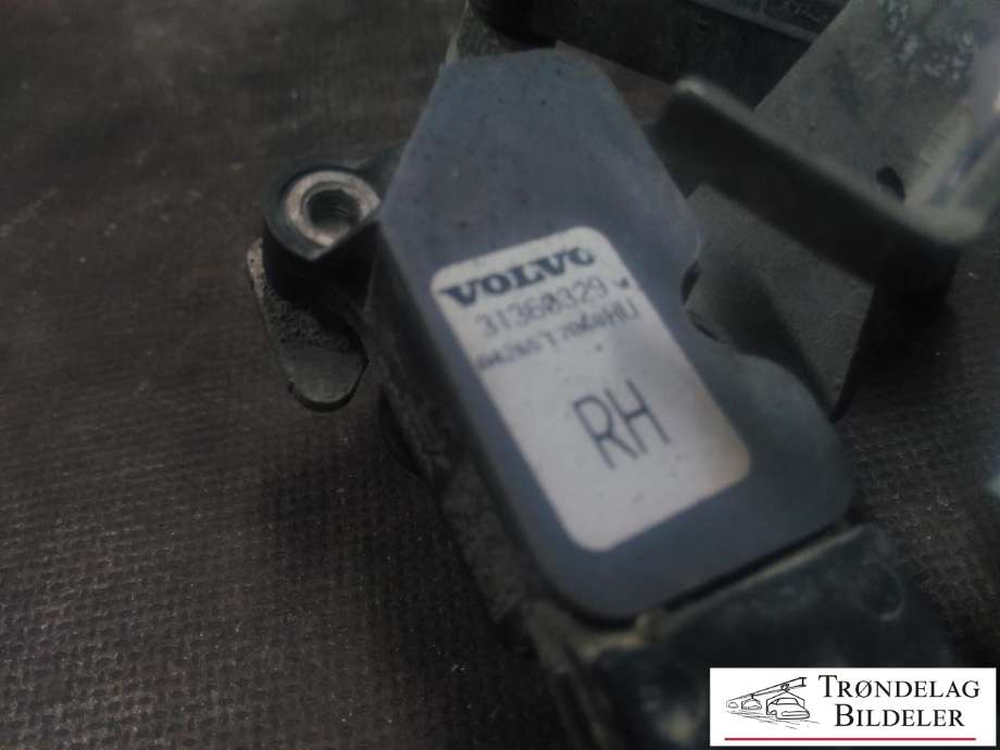 Styreenhet xenon/ballast til Volvo V90 / V90 CC / S90 2016-->>  (VOLVO|31360329|)