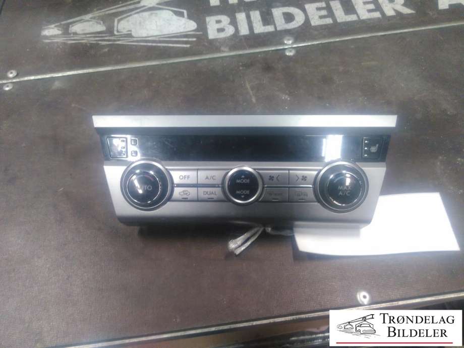 Varmeapparat betjening til Subaru Outback, 2015-2020 (Type V)  (SUBARU|72311-AL110)