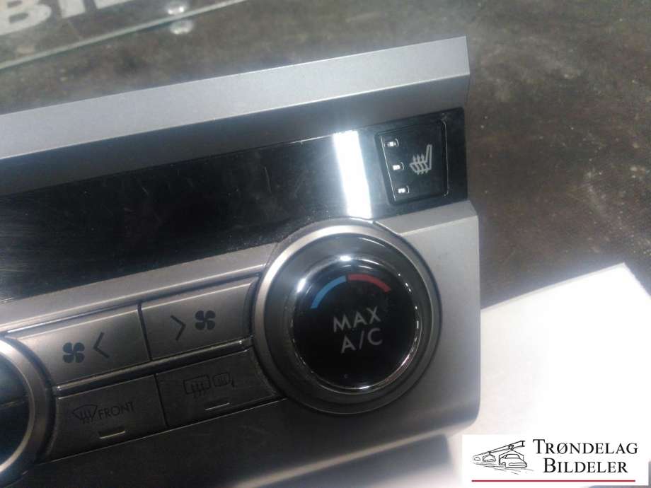 Varmeapparat betjening til Subaru Outback 2015-2020 (Type V)  (SUBARU|72311-AL110|)