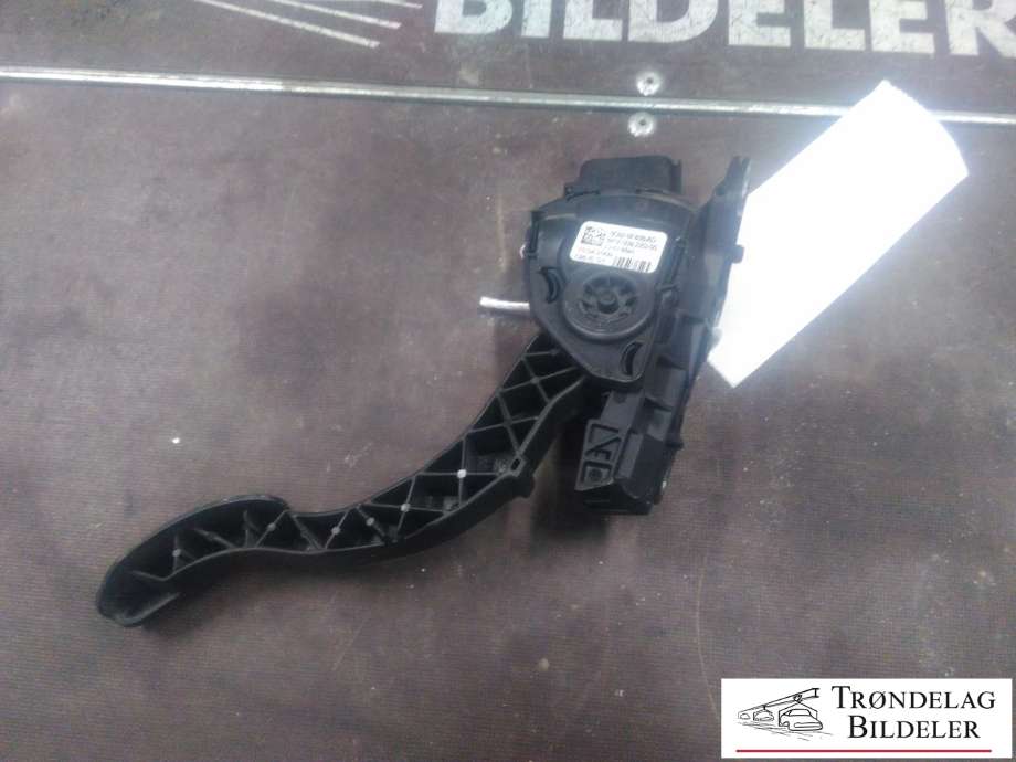 Pedal gass til Volvo XC70 2008-2013 (Type II, Fase 1)  (6PV009220-00|6G92-9F836-AD|)