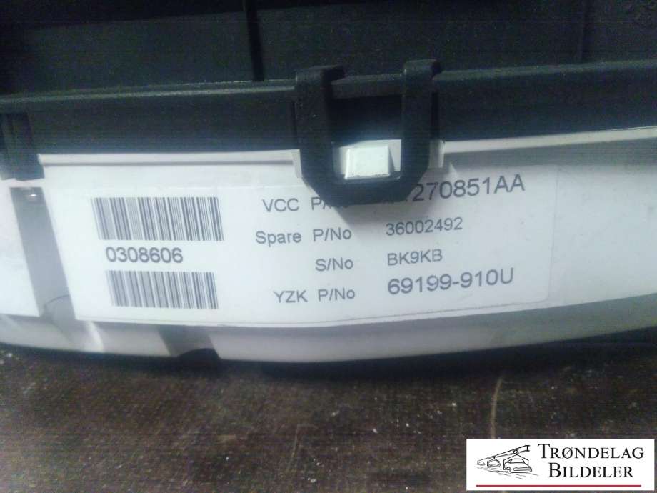 Instrumentpanel til Volvo XC70 2008-2013 (Type II, Fase 1)  (31270951AA|36002492|69199-910U)