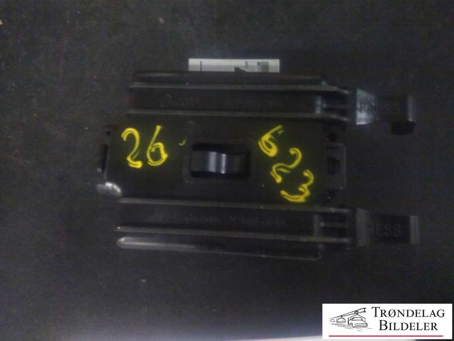 Styreenhet comfort (BCM) til Audi A6, Allroad 2012-2014 (Type III, Fase 1) (C7) (C7) (VW AG|4H0 907 357 B|010178-40AA|)