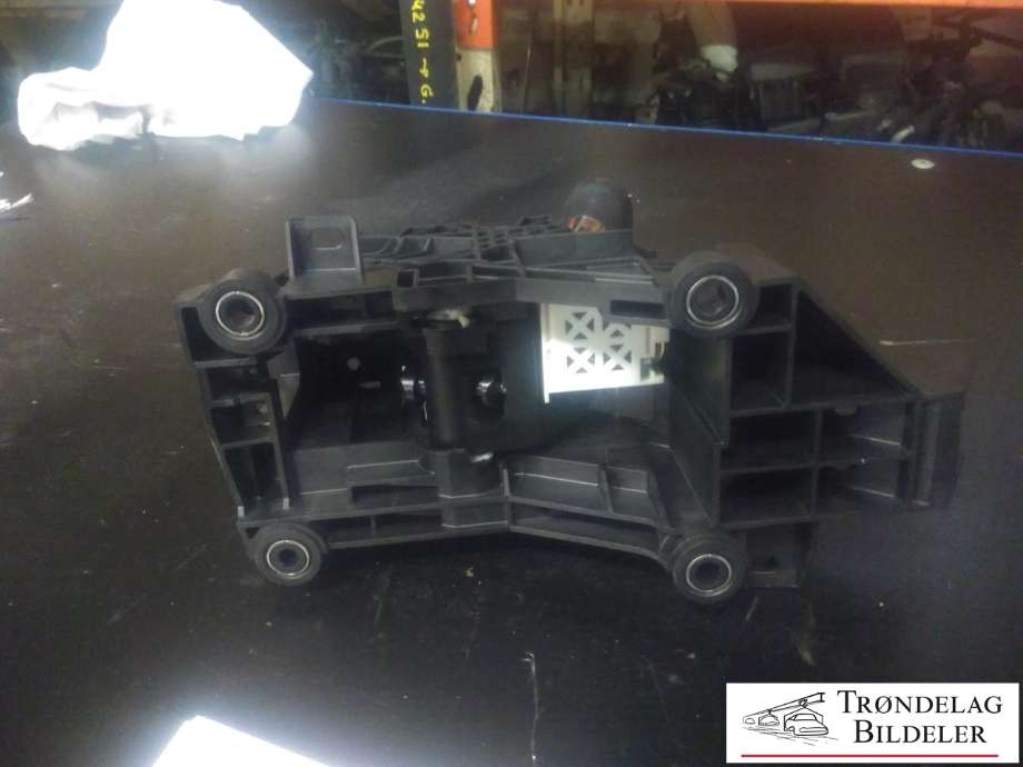 Girstang/girvelger automat til Toyota RAV4 2016-2019 (Type IV, Fase 2)