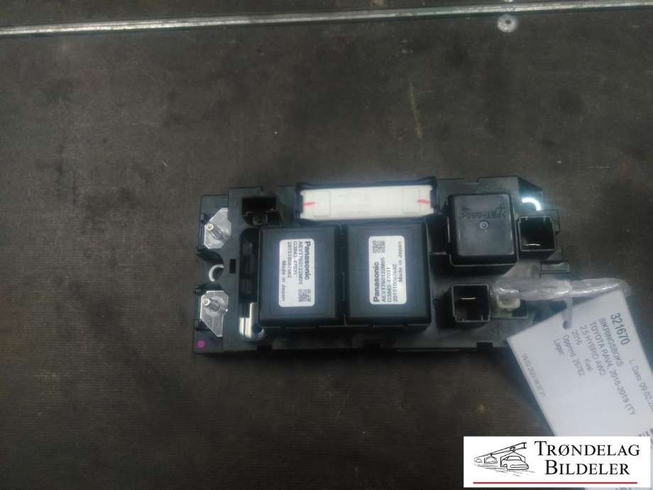 Sikringsboks til Toyota RAV4 2016-2019 (Type IV, Fase 2) (5J26-0213|G92Z1-53010|)
