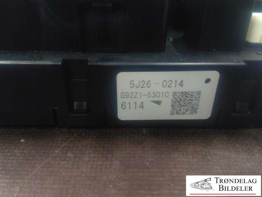 Sikringsboks til Toyota RAV4 2016-2019 (Type IV, Fase 2) (5J26-0213|G92Z1-53010|)