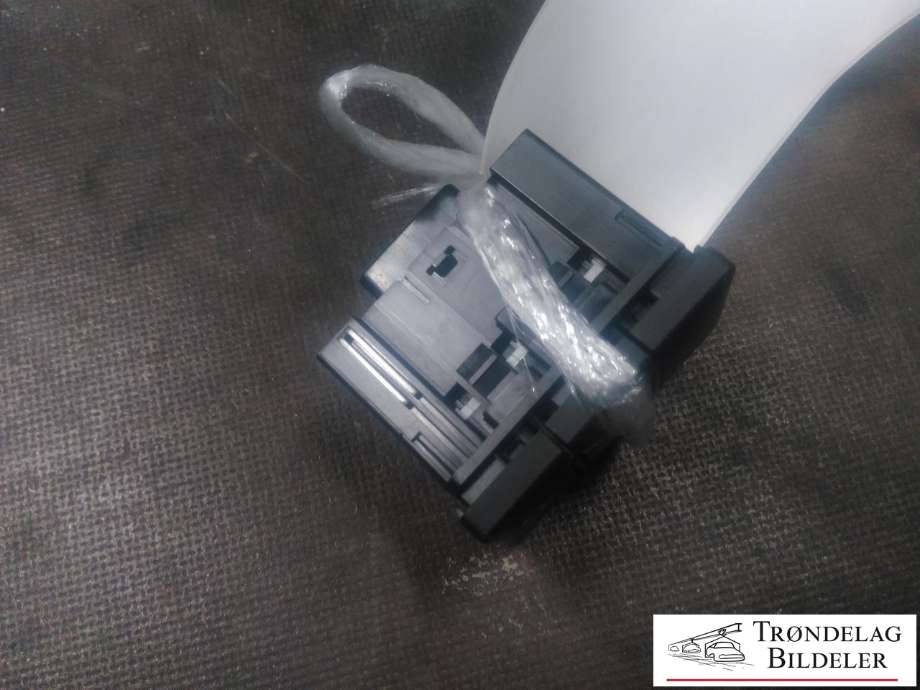 Bryter diverse til Toyota RAV4 2016-2019 (Type IV, Fase 2) (B310720|)