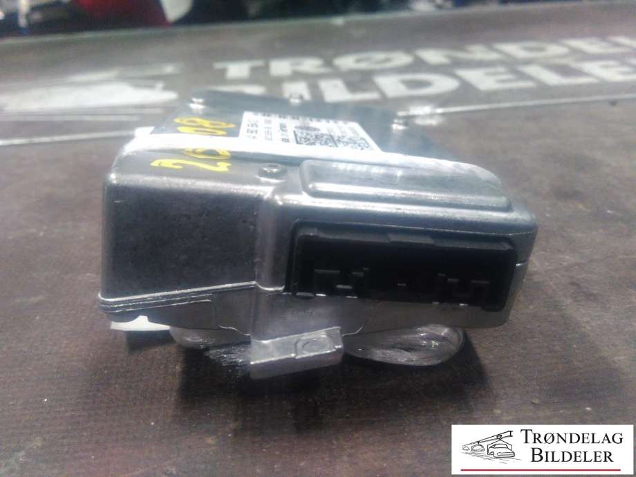 Parkeringskamera foran til VW CC 2012-2014 (PASSAT CC) (PASSAT CC) (3AA 980 654 D|5BB010695-06|250112)