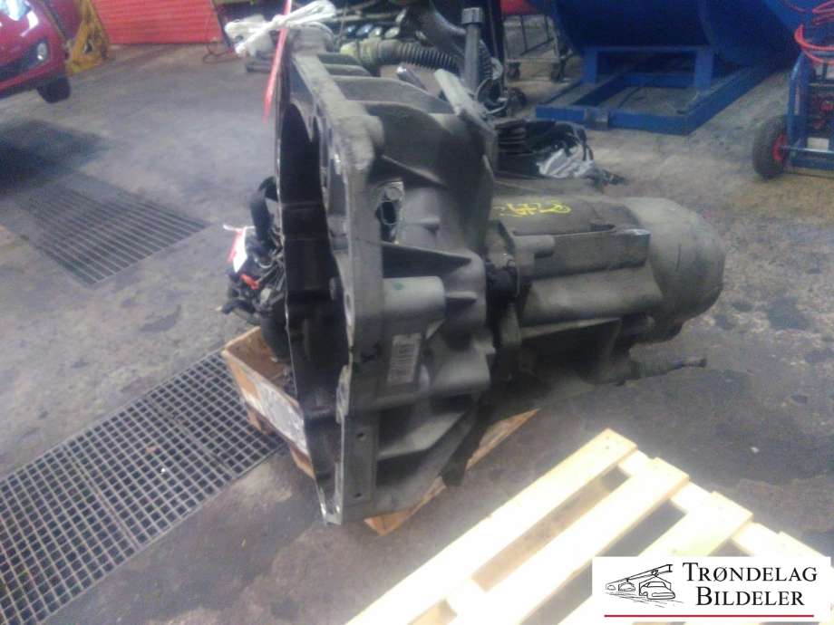 Girkasse manuell til Nissan Micra 2011-2017 (K13) (K13) (3201000Q9H|)