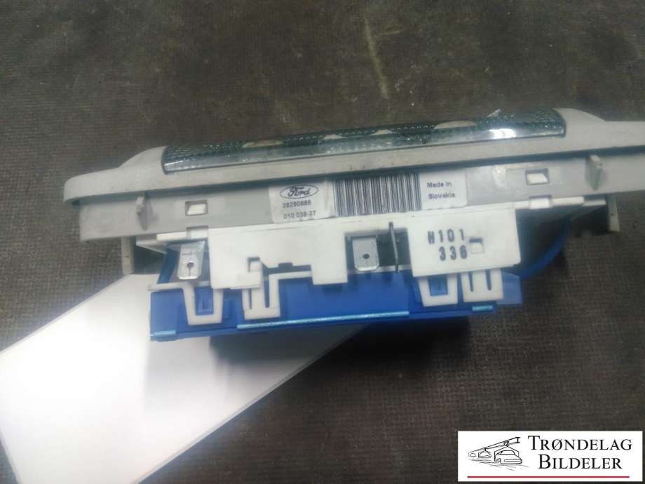 Taklyspanel til Ford Ranger / Ranger Raptor 2015-2022 (FOMOCO|EB3B-15K609-AB|28448920|)