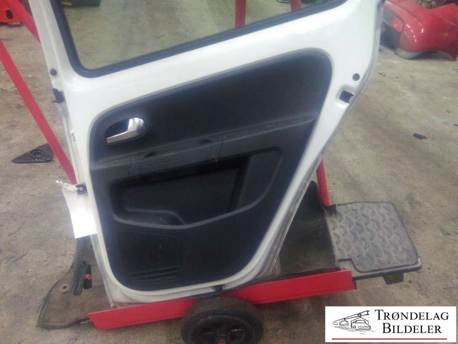 Dør høyre bak til VW Up 2012-2019  (1S4 833 056 A|1S4 833 056 B|)