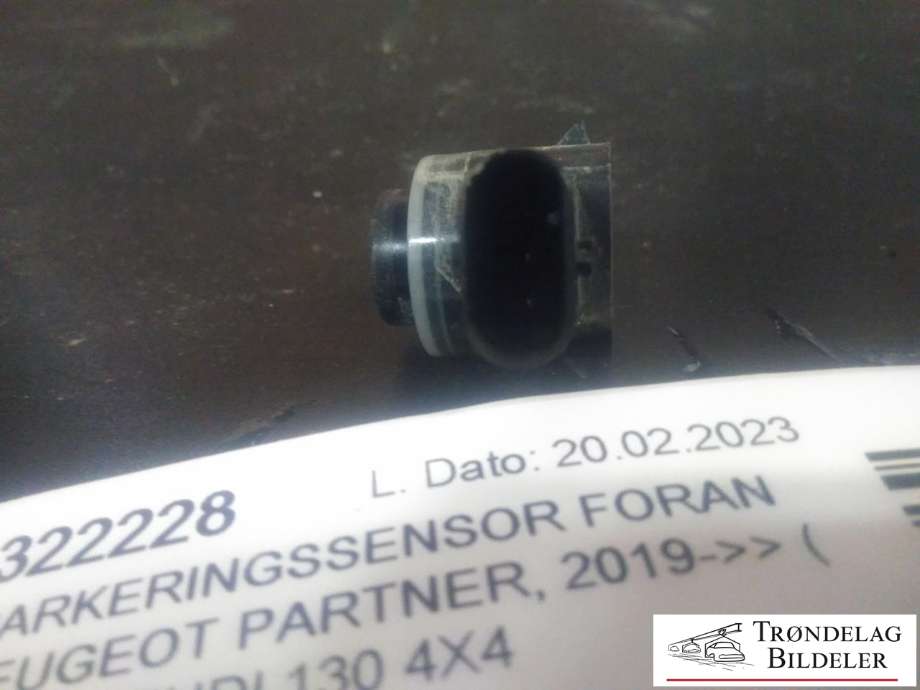 Parkeringssensor foran til Peugeot Partner 2019-->> (Type III)  