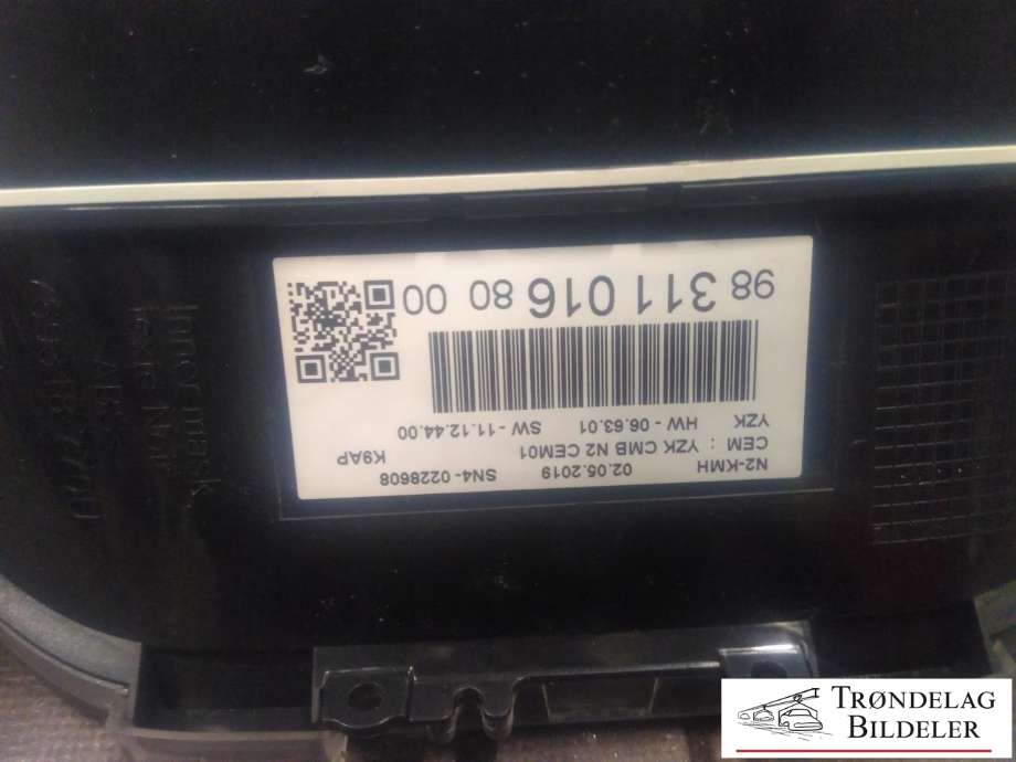 Instrumentpanel til Peugeot Partner 2019-->> (Type III)  (98 311 016 80 00|)