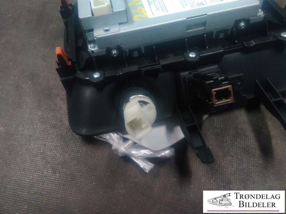 Dashbord telefon til Toyota RAV4 2019-->> (Type V)  (861C0-42011-AC|CA-QT28X0AJ|)