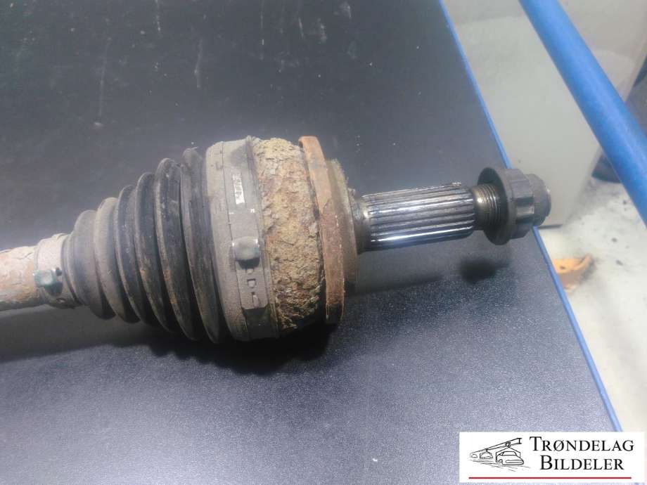 Drivaksel venstre foran, diesel/automat til Toyota Corolla 2007-2013  (43420-02650|)