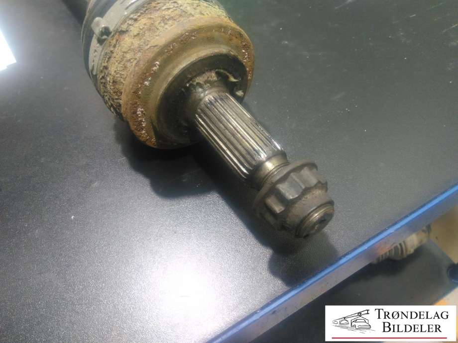 Drivaksel venstre foran, diesel/automat til Toyota Corolla 2007-2013  (43420-02650|)