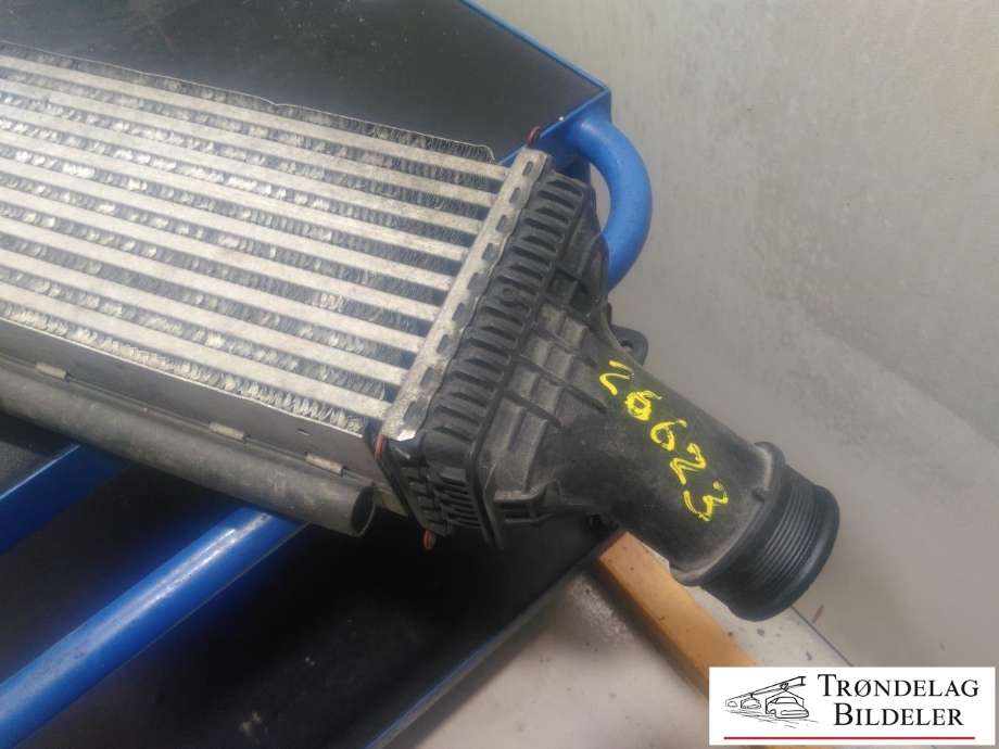 Intercooler til Audi A6, Allroad 2012-2014 (Type III, Fase 1) (C7) (C7) (BEHR|8K0145805R|)