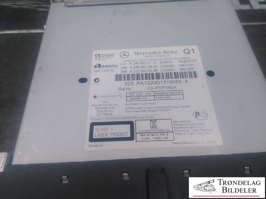 Bilstereo til Mercedes A-Klasse 2012-2018 (W176) (W176) (MERCEDES-BENZ|A 246 906 42 00|A 246 906 41 00|)