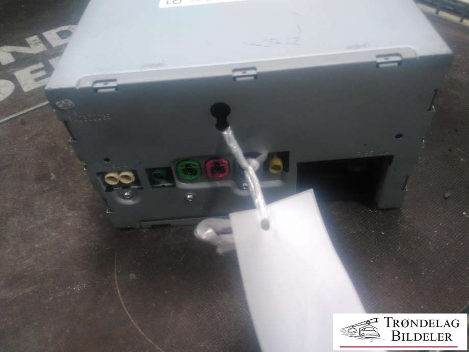 Bilstereo til Mercedes A-Klasse 2012-2018 (W176) (W176) (MERCEDES-BENZ|A 246 906 42 00|A 246 906 41 00|)