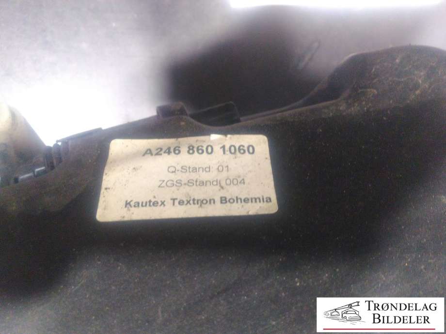 Spylertank til Mercedes A-Klasse 2012-2018 (W176) (W176) (A 246 860 1060|)