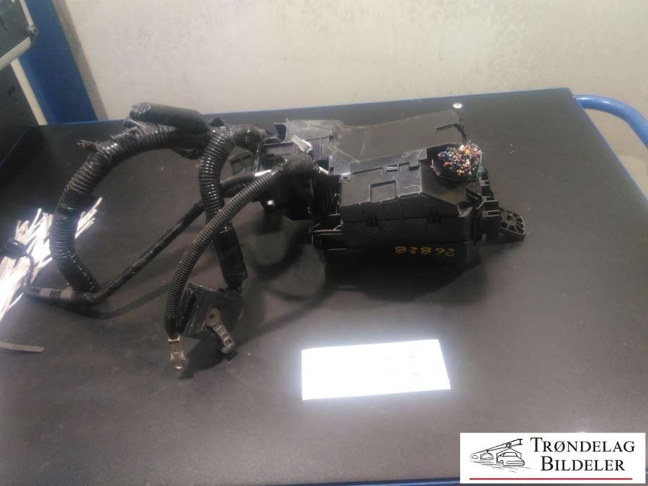Sikringsboks til Mazda CX-5, 2012-2017 (Type I)  (KD45-66767)