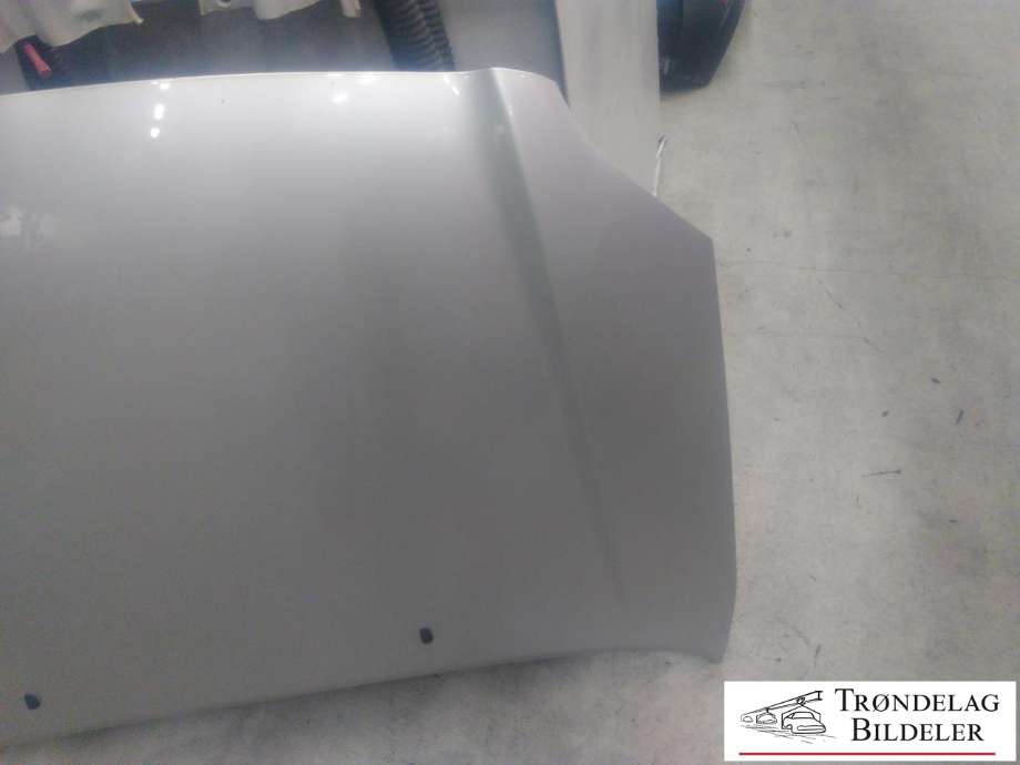 Panser til Toyota Avensis 2003-2008 (Type II)  (53301-05030|)