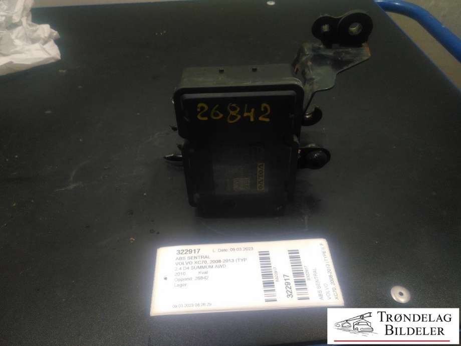 ABS sentral til Volvo XC70 2008-2013 (Type II, Fase 1) (VOLVO|30681619|8G9N-2C4C5-AC|)